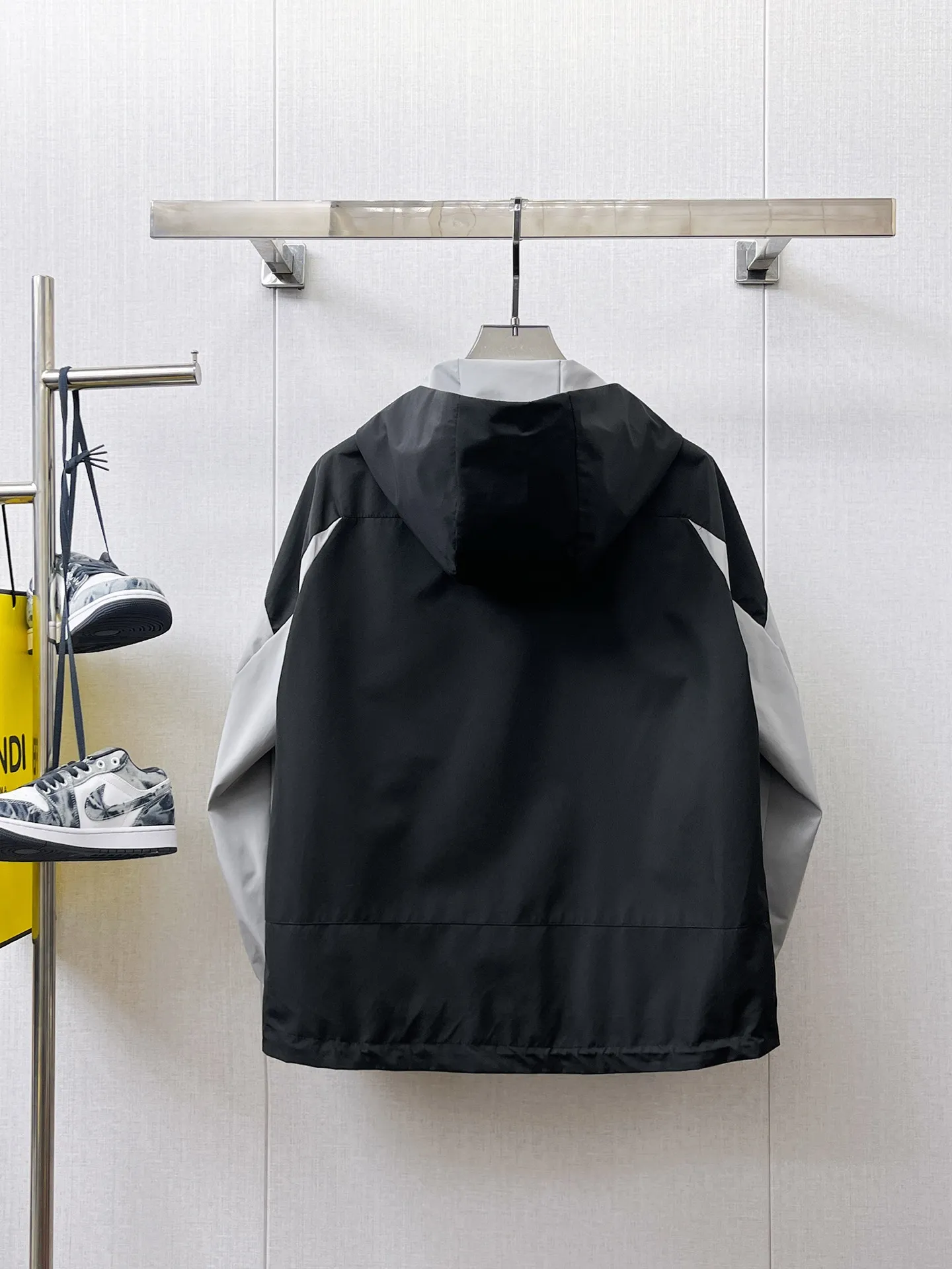 Same Style， ， 2026 New Arrival ，Original Premium Breathable ， ， ， Quality。 ， Sizes：M～3XL